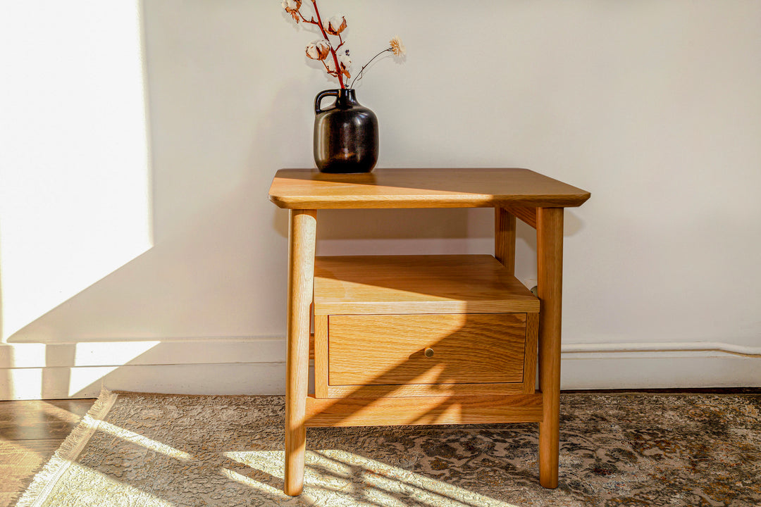 Table chevet en bois de chêne Yakoo - Fainko