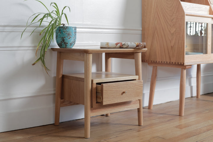 Table chevet en bois de chêne Yakoo - Fainko